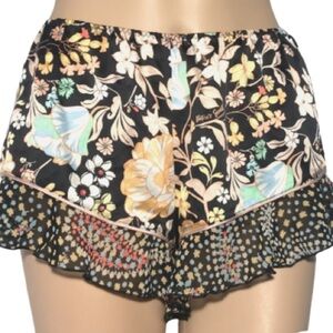 Victorias Secret Beautiful Floral Satin Shorts with Ruffle detailing. Size L